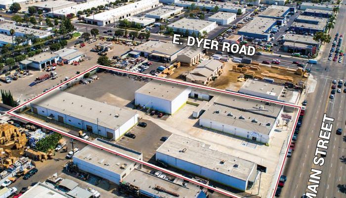 Warehouse Space for Rent at 2717 S Main St Santa Ana, CA 92707 - #15