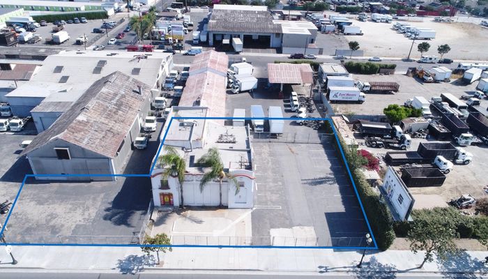 Warehouse Space for Sale at 1008 E 4th St Santa Ana, CA 92701 - #4