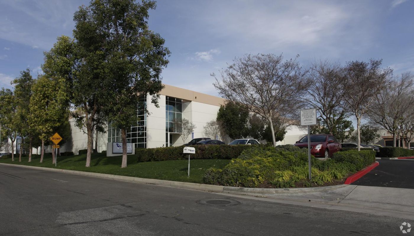 Bldg 8 photo 1