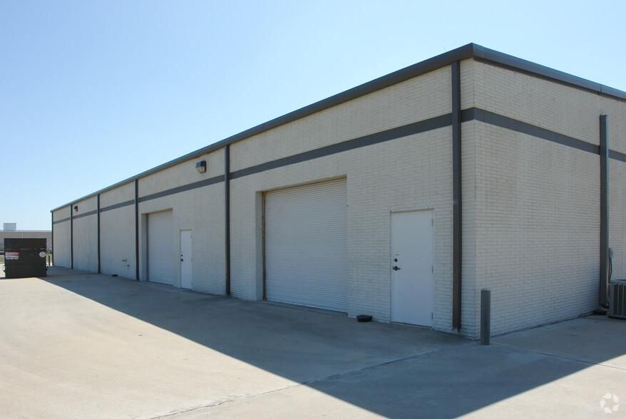 FOR LEASE 709 Business Way Wylie-IND/FLEX/OFF 709-711 Business Way photo 4
