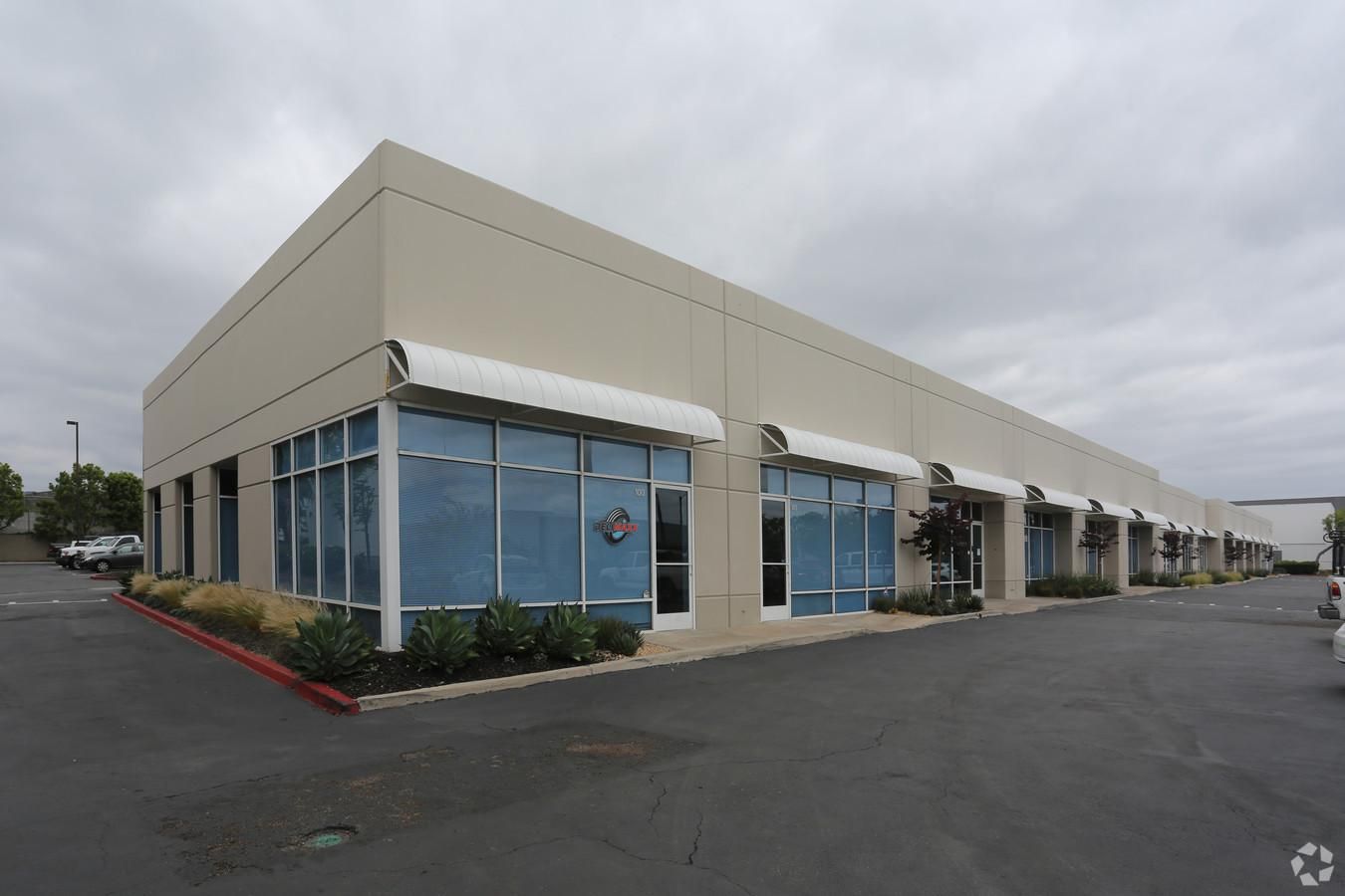 Industrial Property For Lease photo 1
