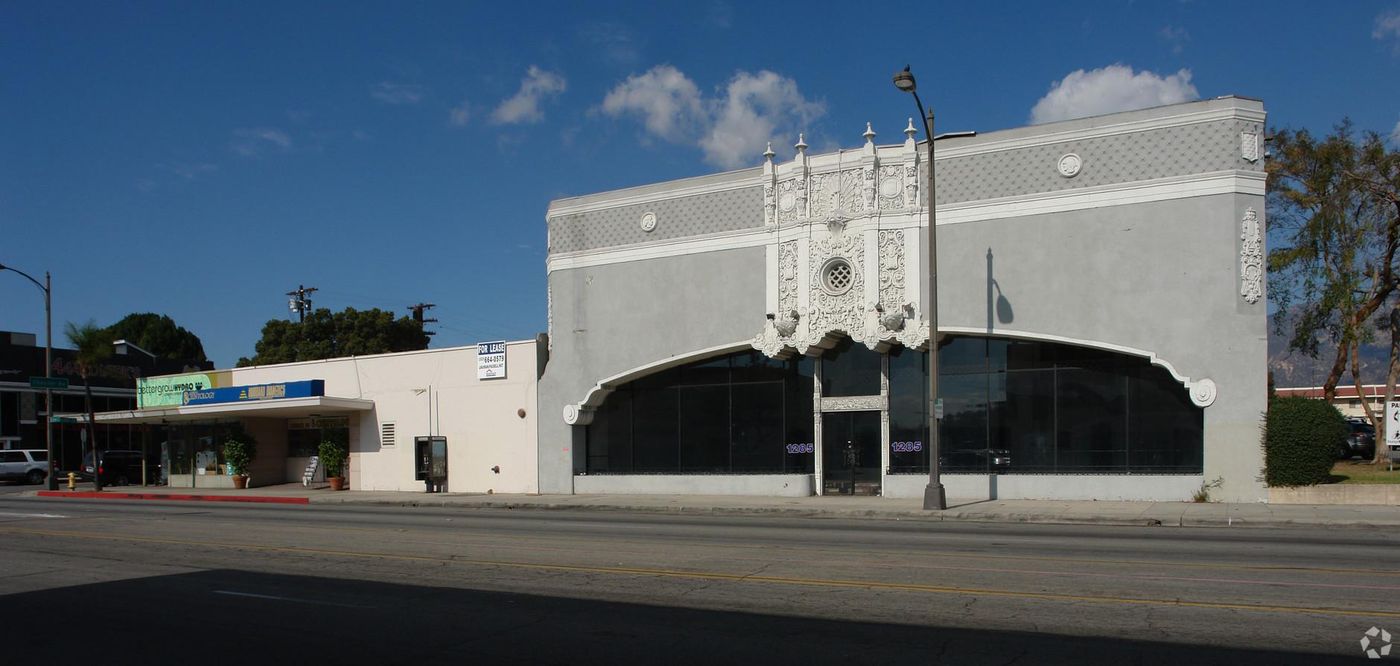 Multiple Spaces Property For Lease photo 4