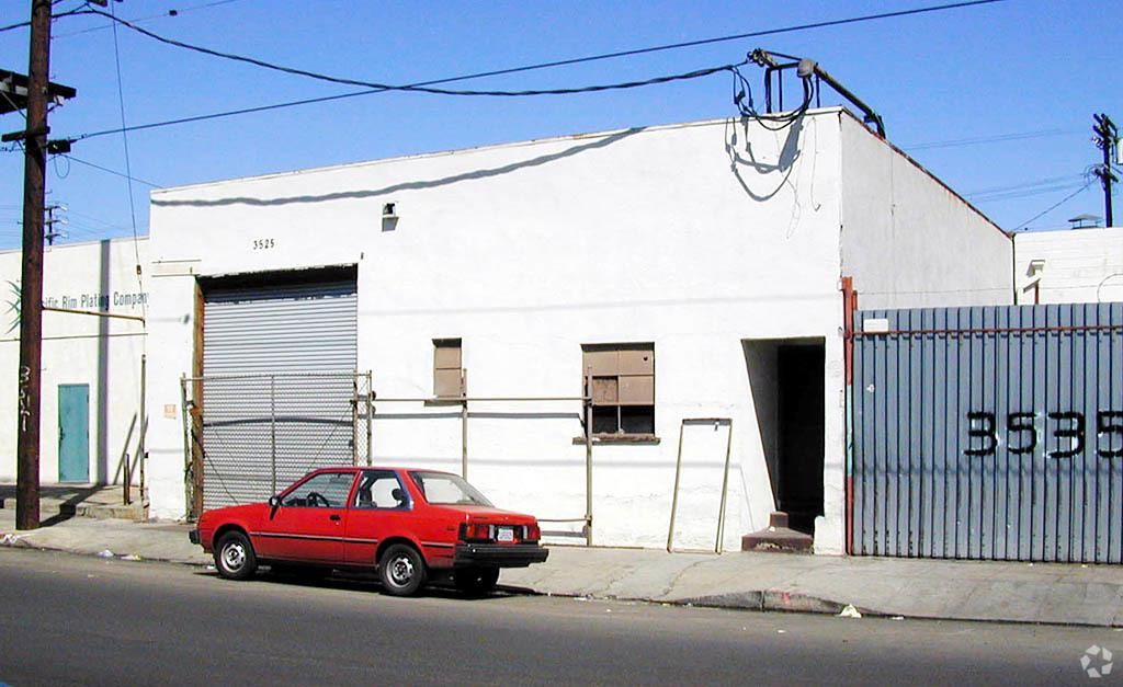 Industrial Property For Lease photo 2