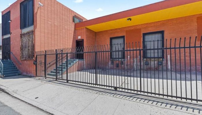 Warehouse Space for Rent at 410-420 E Beach Ave Inglewood, CA 90302 - #18