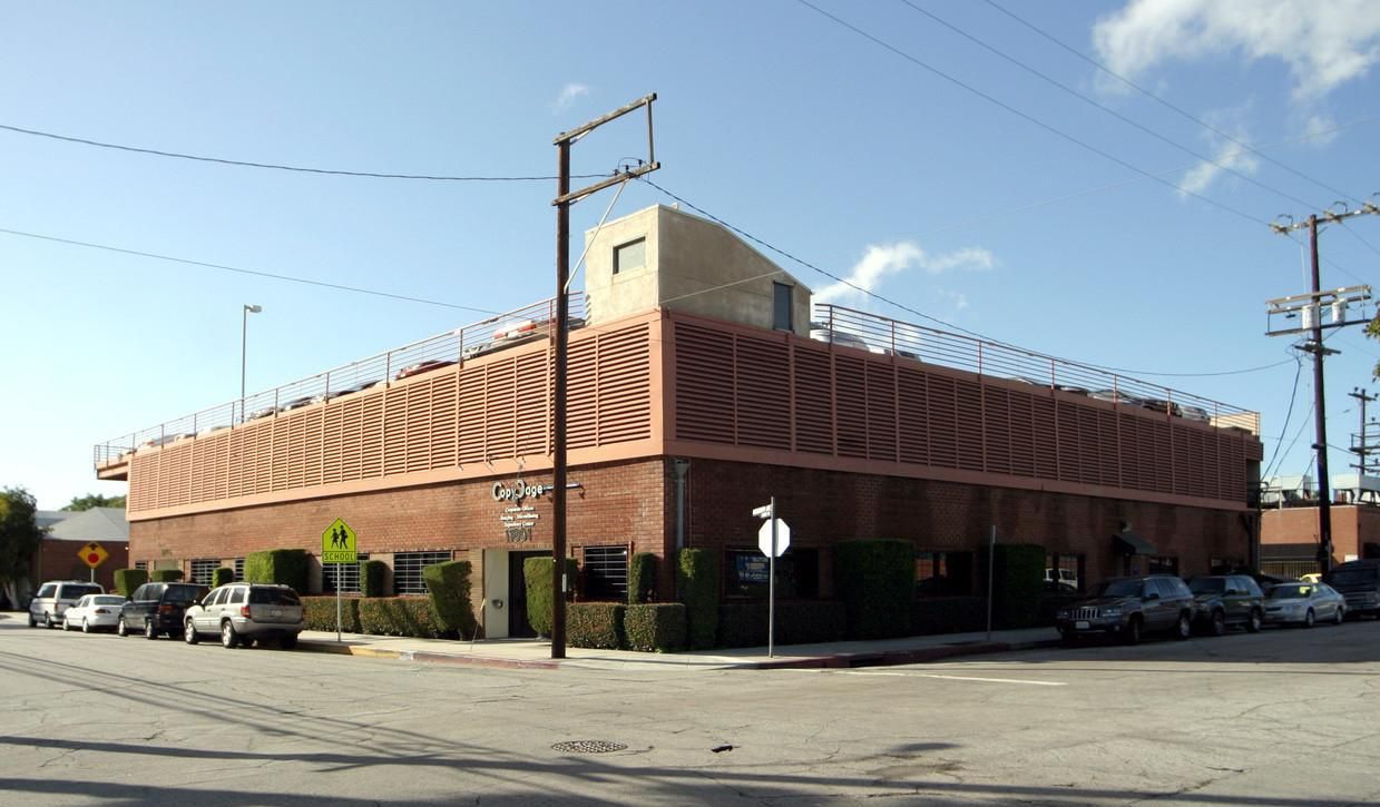 Hub @ Mississippi photo 2