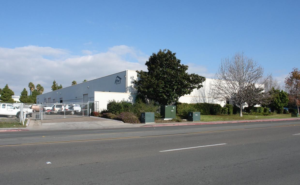 Industrial Property For Lease photo 4