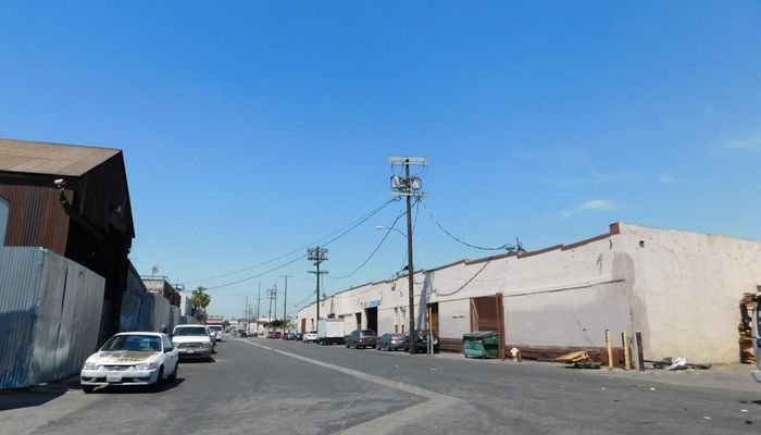 Warehouse Space for Sale at 2465-2481 Porter St Los Angeles, CA 90021 - #10