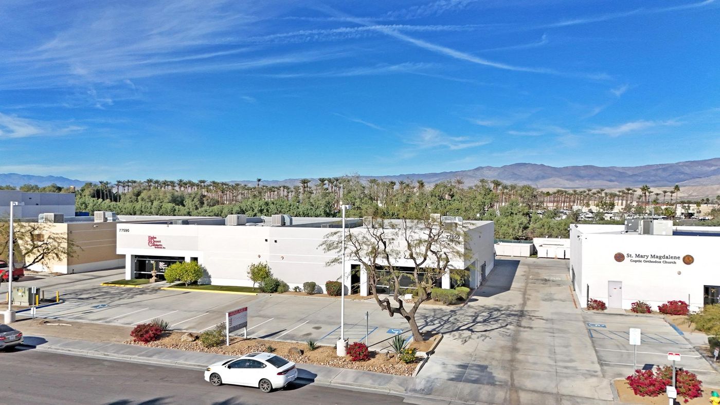 77650 Enfield Ln photo 1