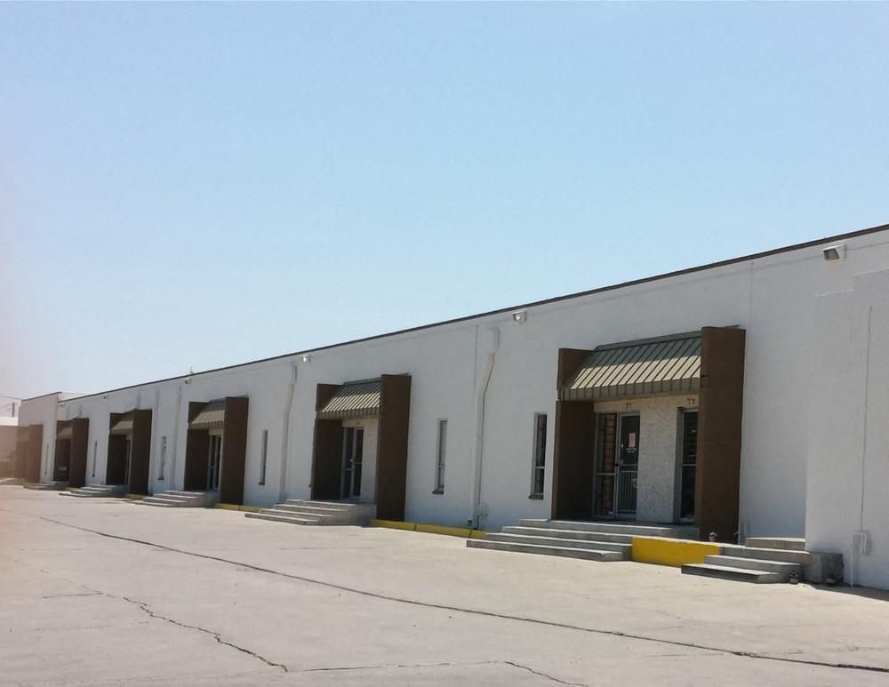 2225 W. Mountain View Rd. photo 1