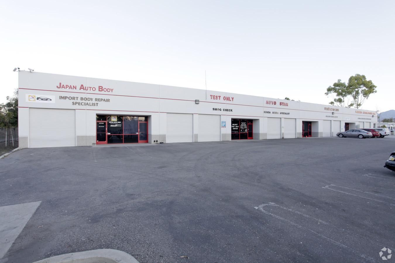 Flex Property For Lease photo 2