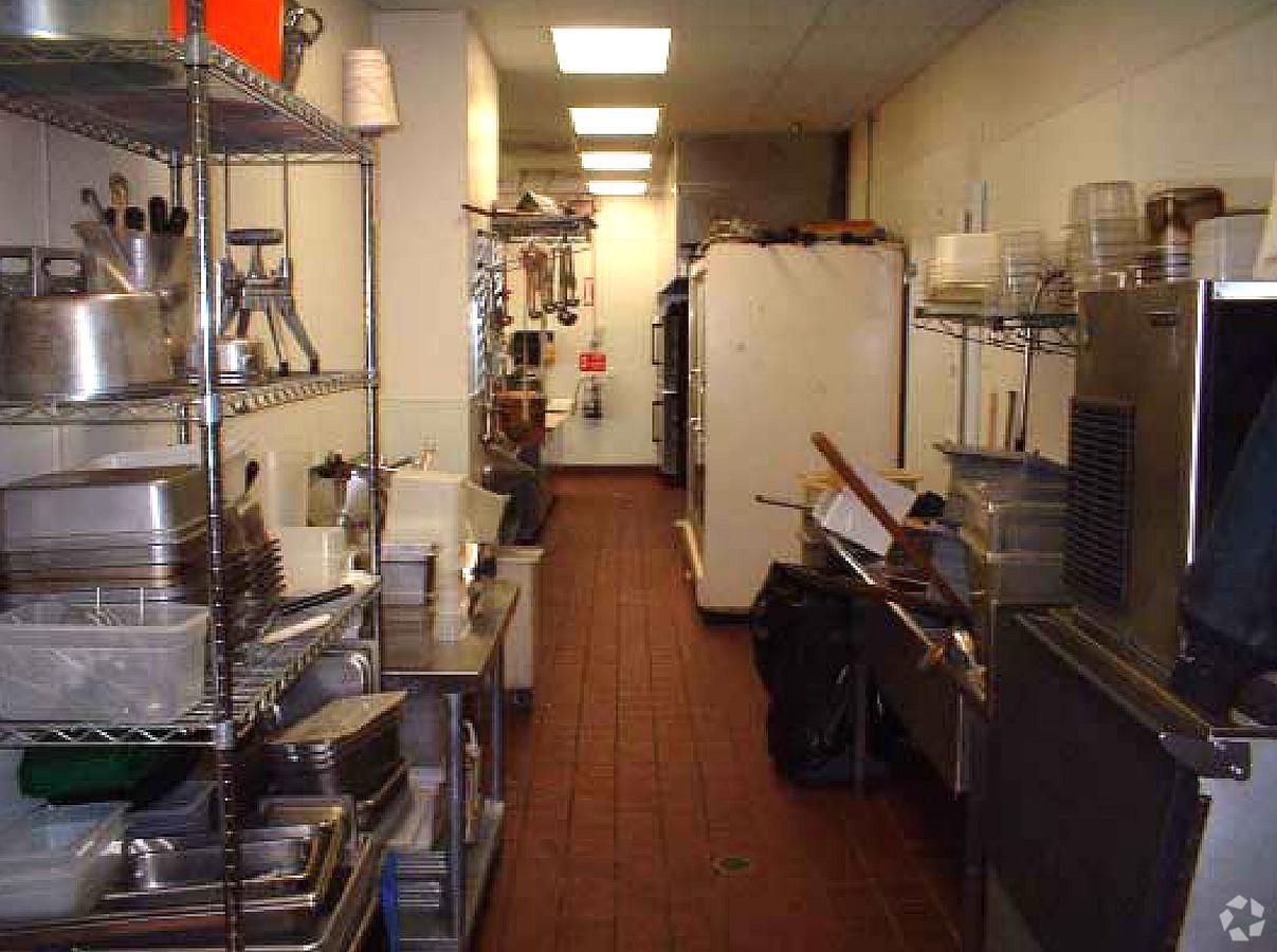 Seaport Meats Company building photo 4