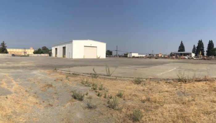 Warehouse Space for Sale at 1477 S Yosemite Ave Oakdale, CA 95361 - #11