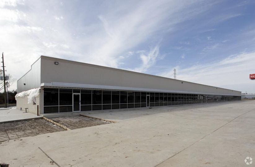 Beltway 249 Business Center 15825 State Highway 249