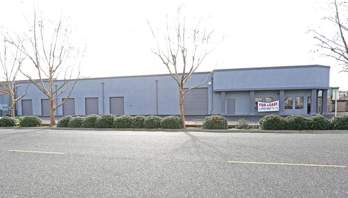 Warehouse Space for Sale at 607 Hedburg Way Oakdale, CA 95361 - #3