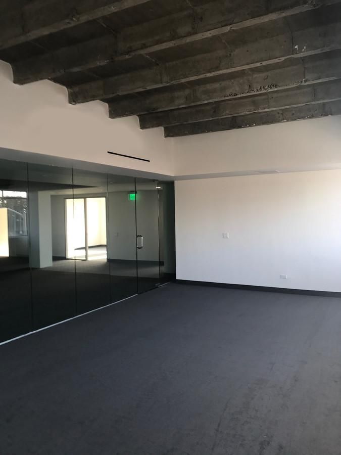 Retail Property For Lease photo 4