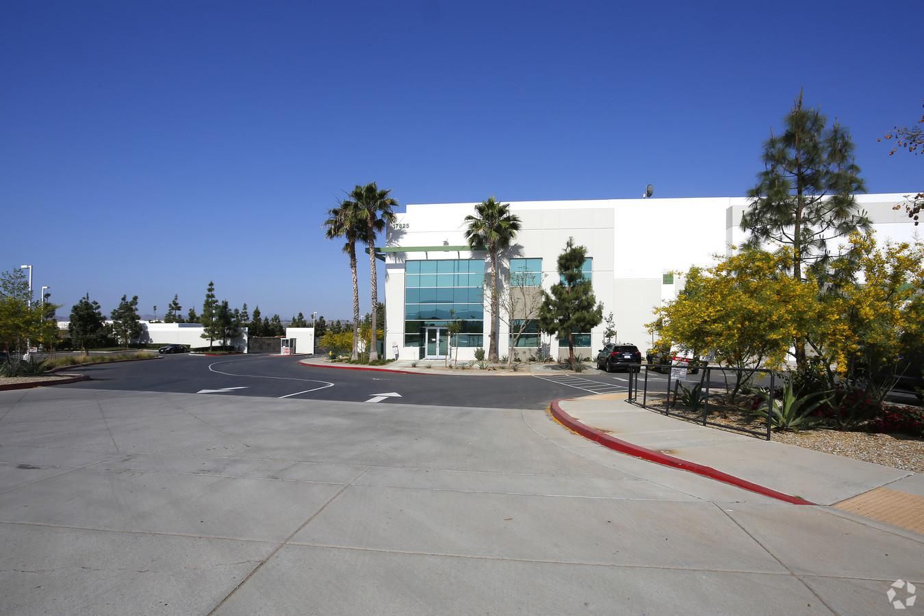 Industrial Property for Lease photo 4