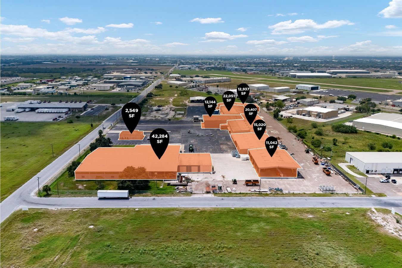 135,885 ±SF Cold & Dry Storage +2,549 office SF |  Available For Lease - All or Part photo 2