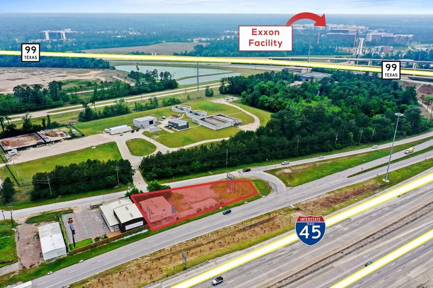 22311 N I-45 22311 N I-45 photo 2