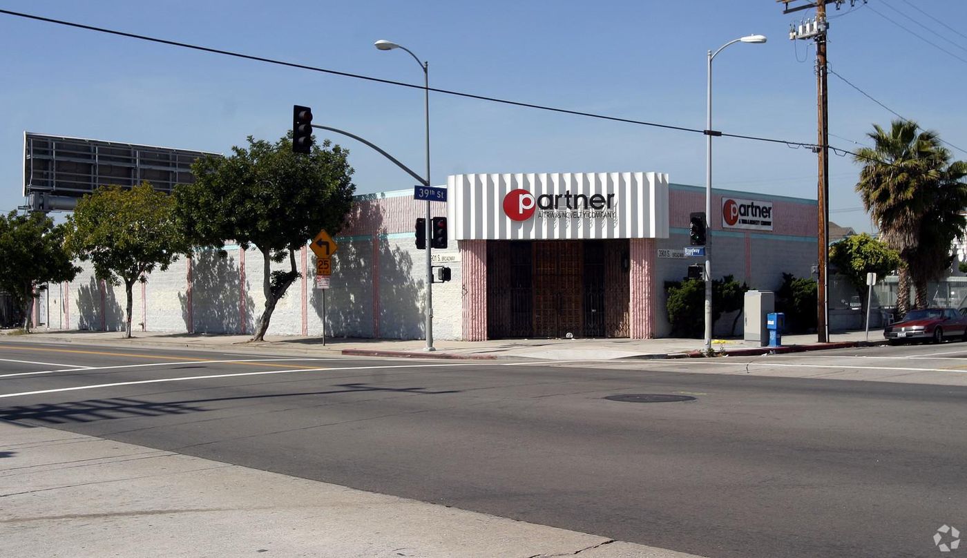 Industrial Property For Sale photo 1
