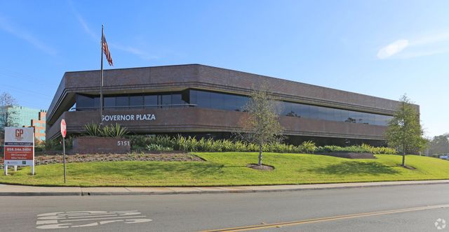 Governor Plaza