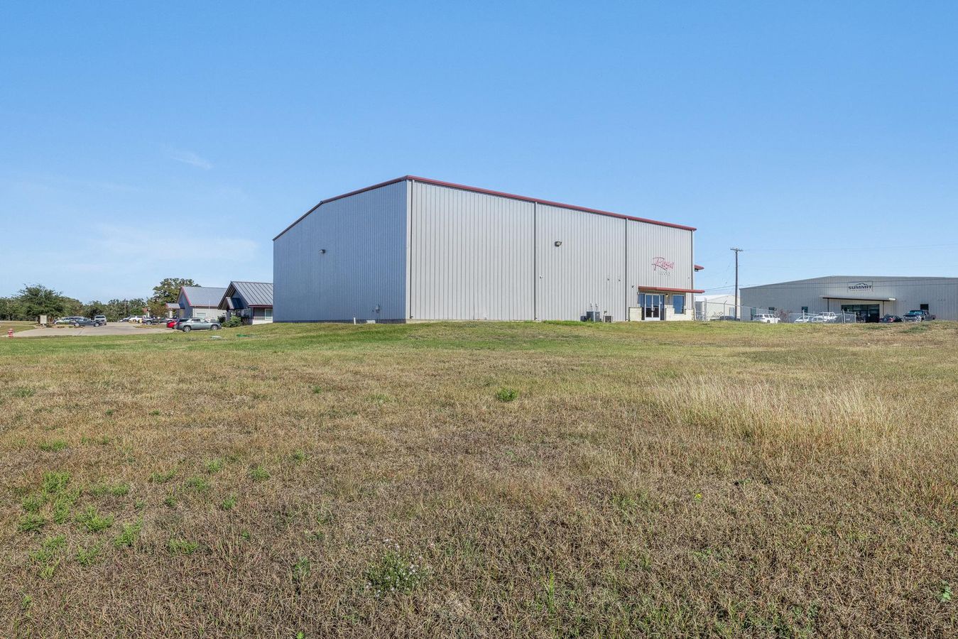 6022 Imperial Loop photo 3