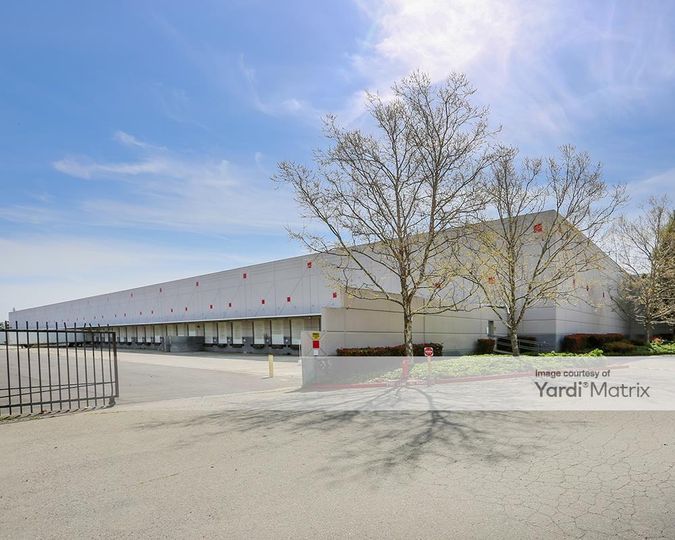 Hacienda Business Center