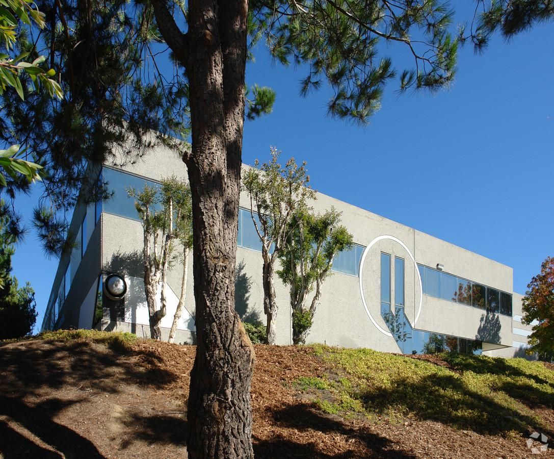 Oak Ridge Business Center photo 3