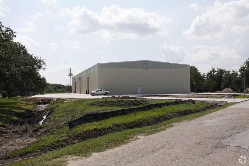 Building I 7600 S Santa Fe Dr