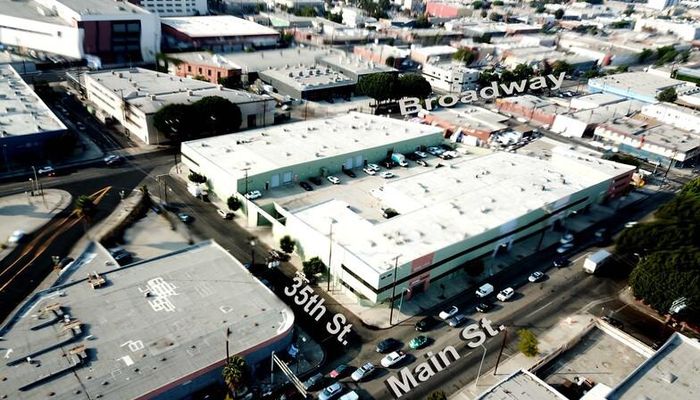 Warehouse Space for Rent at 3434 S Broadway Los Angeles, CA 90007 - #4