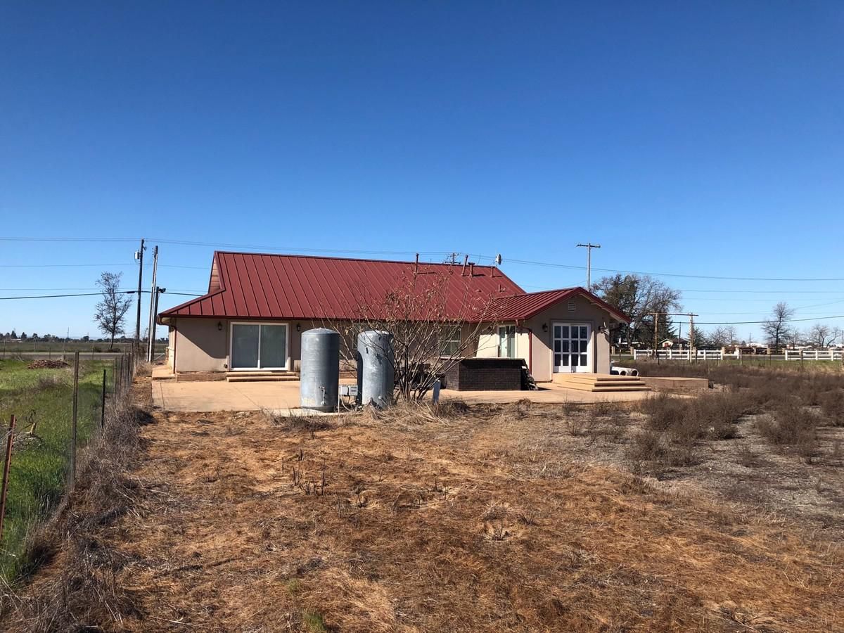 Industrial Property For Sale photo 3