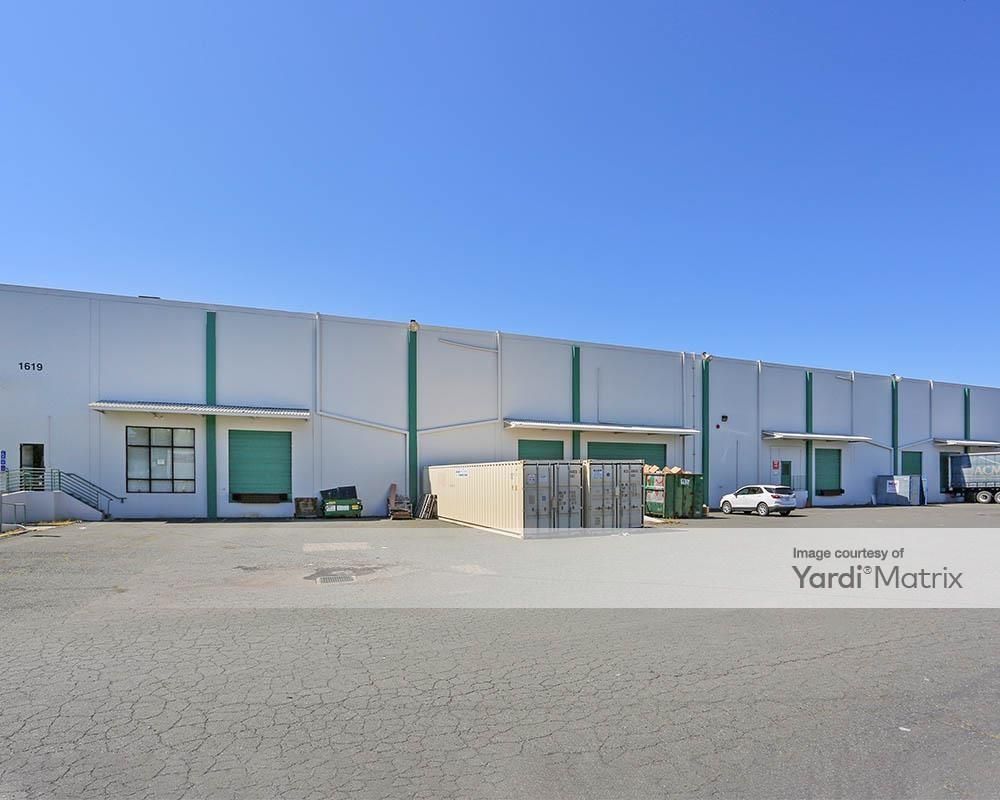 1609 Whipple Road photo 1