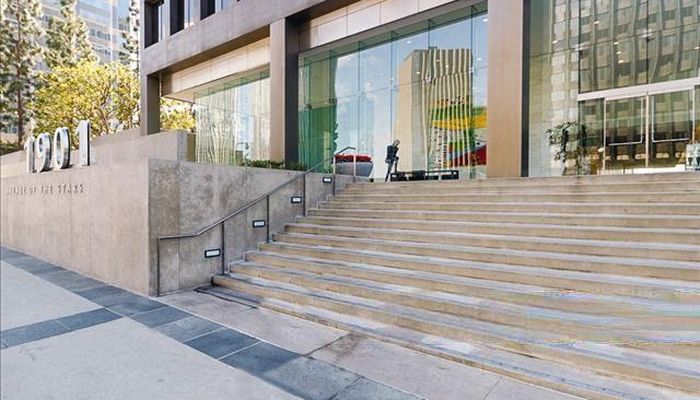Office Space for Rent at 1901 Avenue of the Stars Los Angeles, CA 90067 - #3
