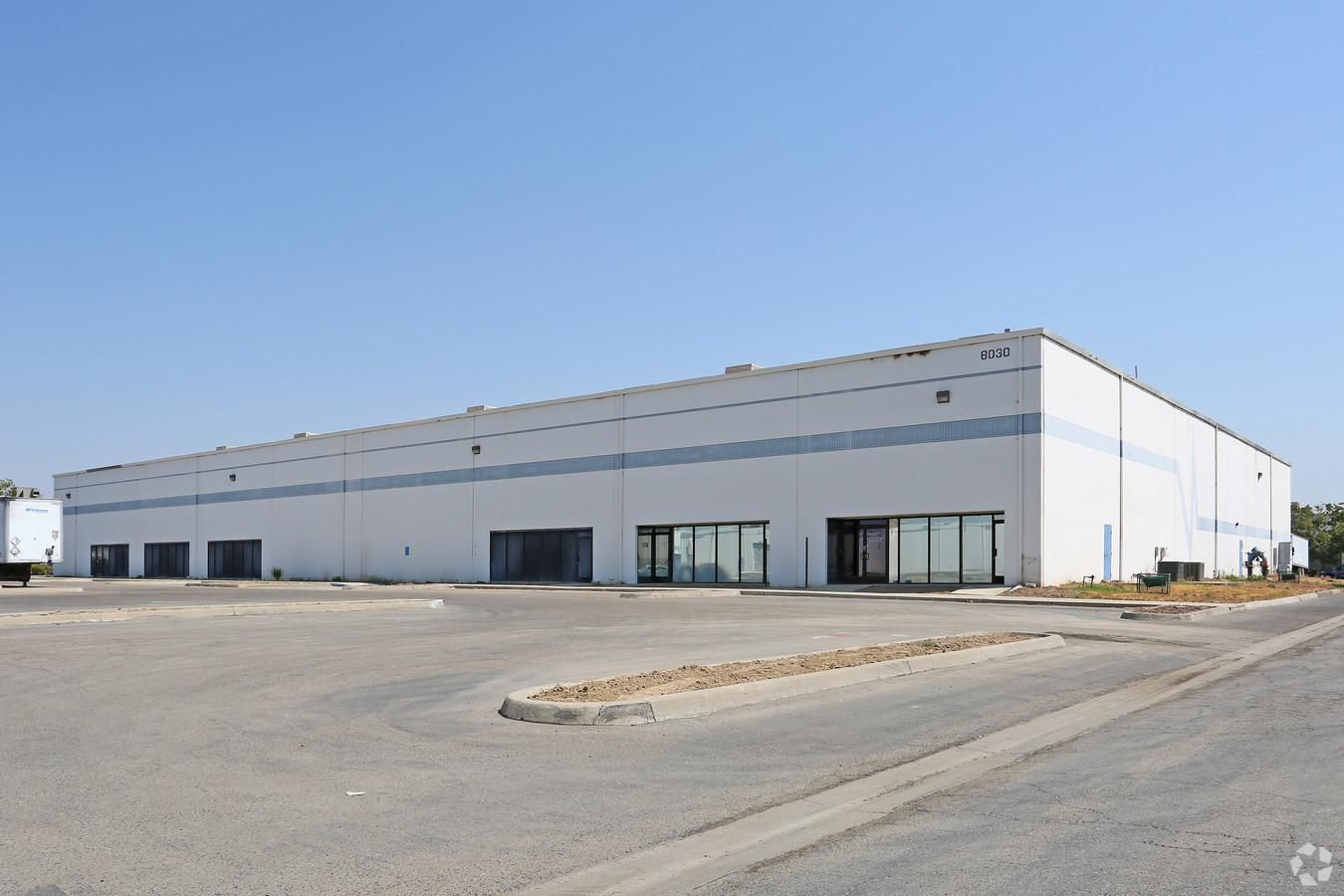 Industrial Property For Lease photo 1