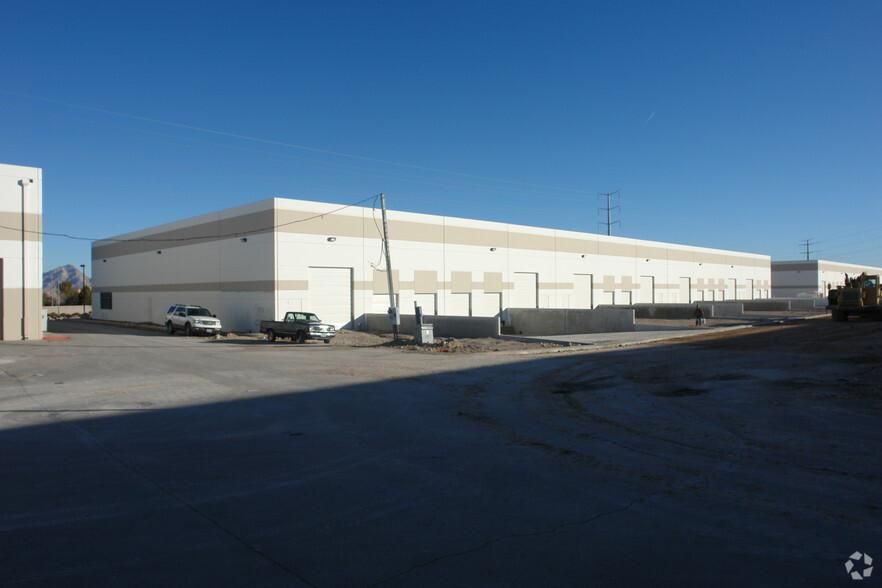 Pacific Business Center 1045 American Pacific Dr photo 3