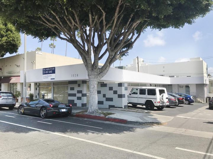 Office/Retail Property For Lease