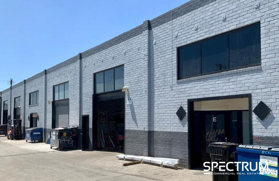 Industrial Space Excellent Van Nuys Location 14721 Keswick St photo 1