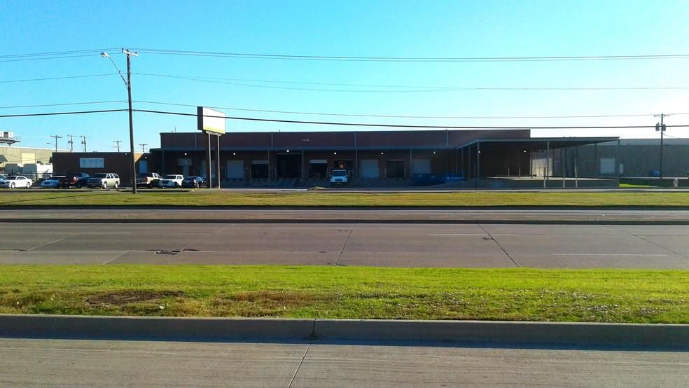 Central Transportation 3200 Irving Blvd photo 4