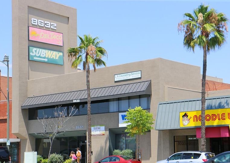 8632 Building