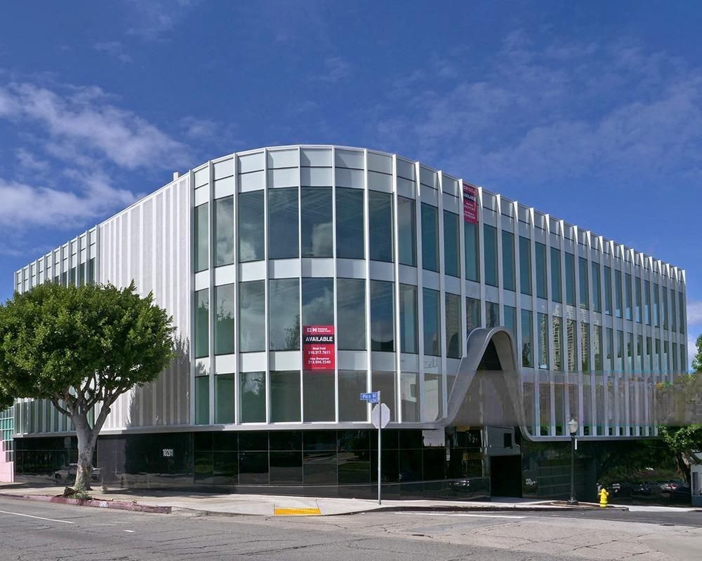 Bespoke Century City photo 1