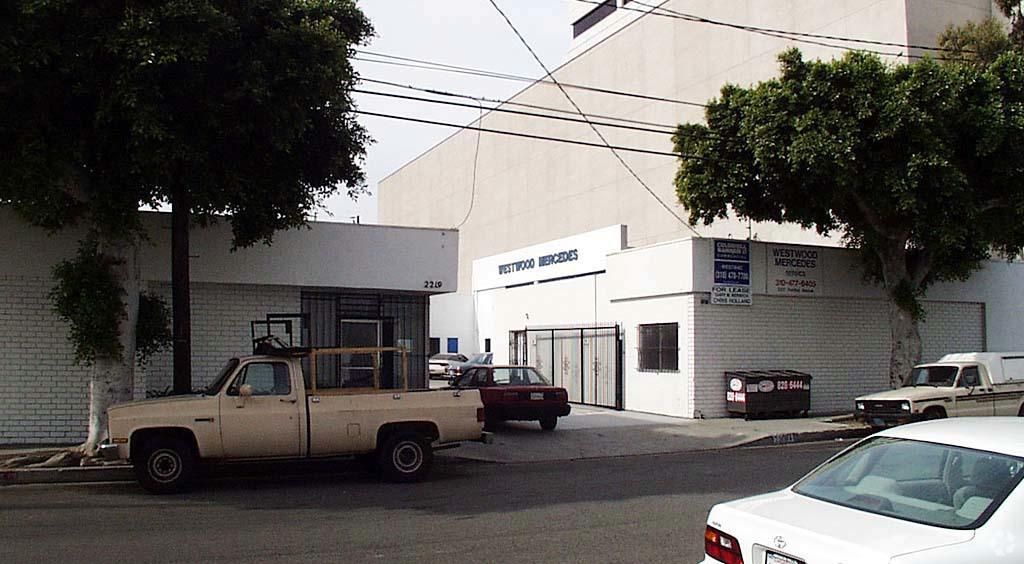 Office Property For Lease photo 2