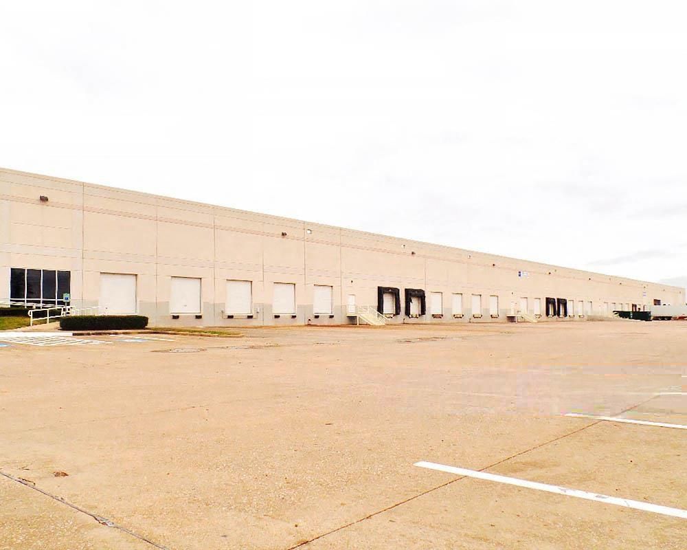 NW Distribution Center - 7150 Business Park Drive photo 2