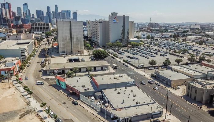 Warehouse Space for Sale at 2112 S Olive St Los Angeles, CA 90007 - #4