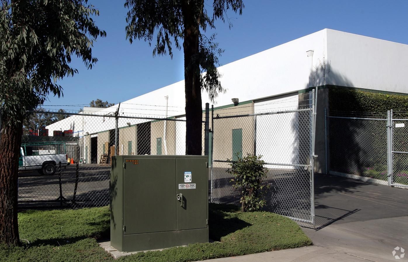 Industrial Property For Lease photo 4