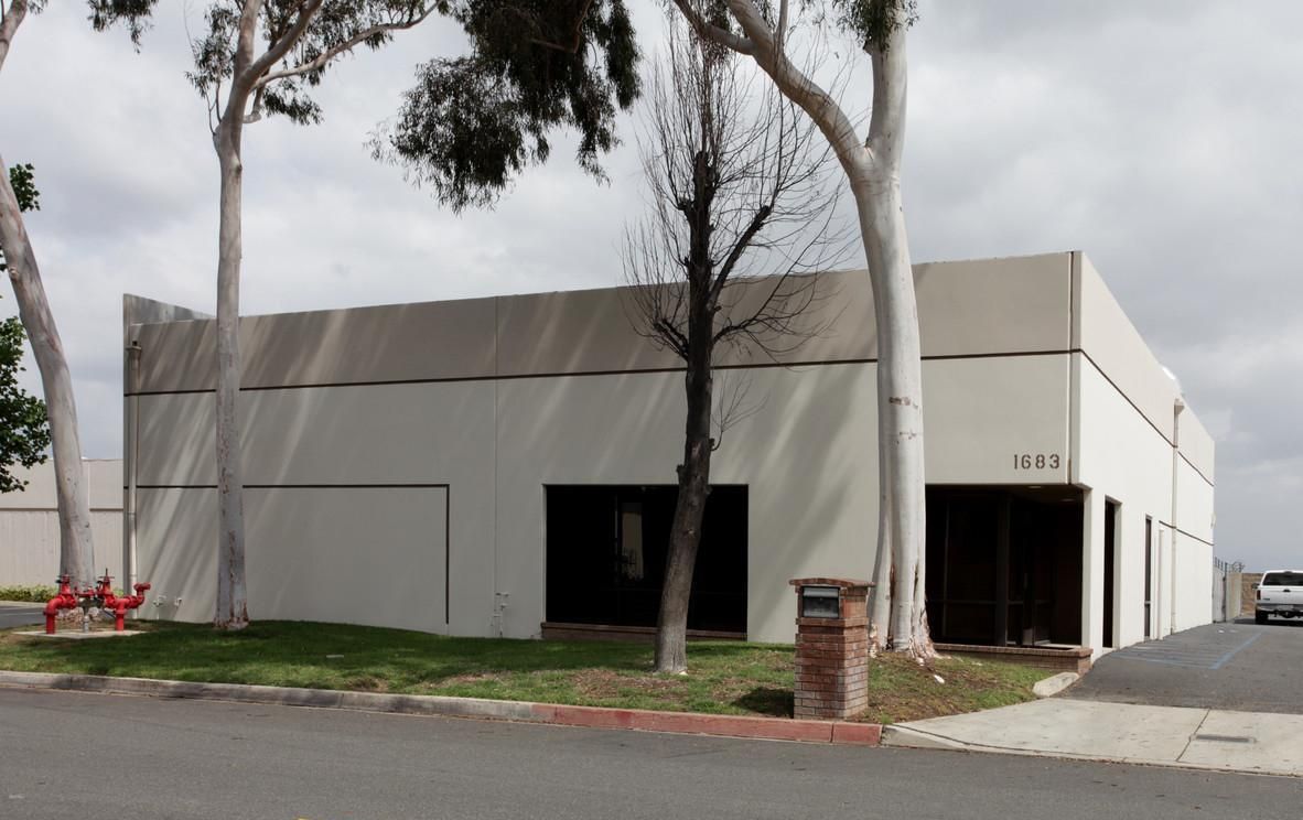Industrial Property For Lease photo 1