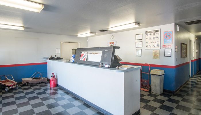 Warehouse Space for Sale at 4312 S Chestnut Ave Fresno, CA 93725 - #13