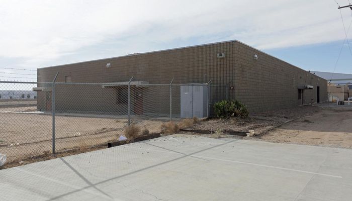 Warehouse Space for Rent at 13123 Aerospace Dr Victorville, CA 92394 - #1