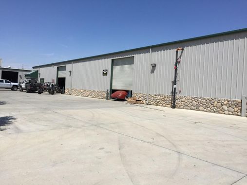 Free Standing Office/Warehouse Spaces w/ Yard