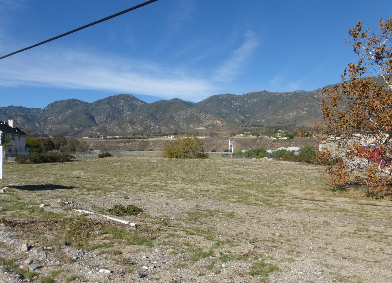 FREEWAY FRONTAGE, LEASE OR SALE photo 1