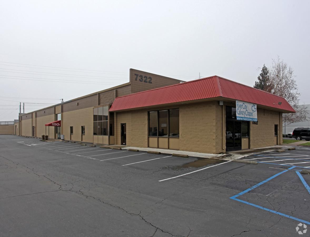 7322 Folsom Blvd, Sacramento, CA photo 2