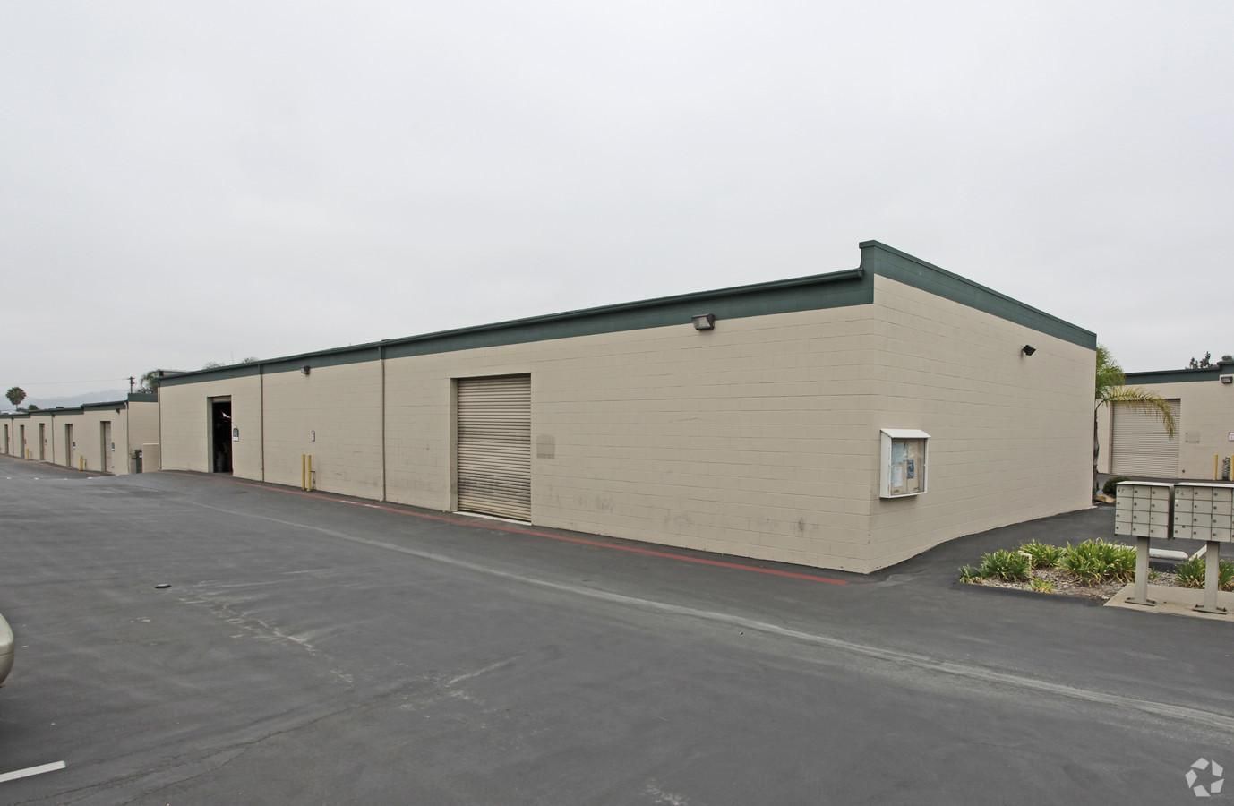 Bldg F-1 photo 2